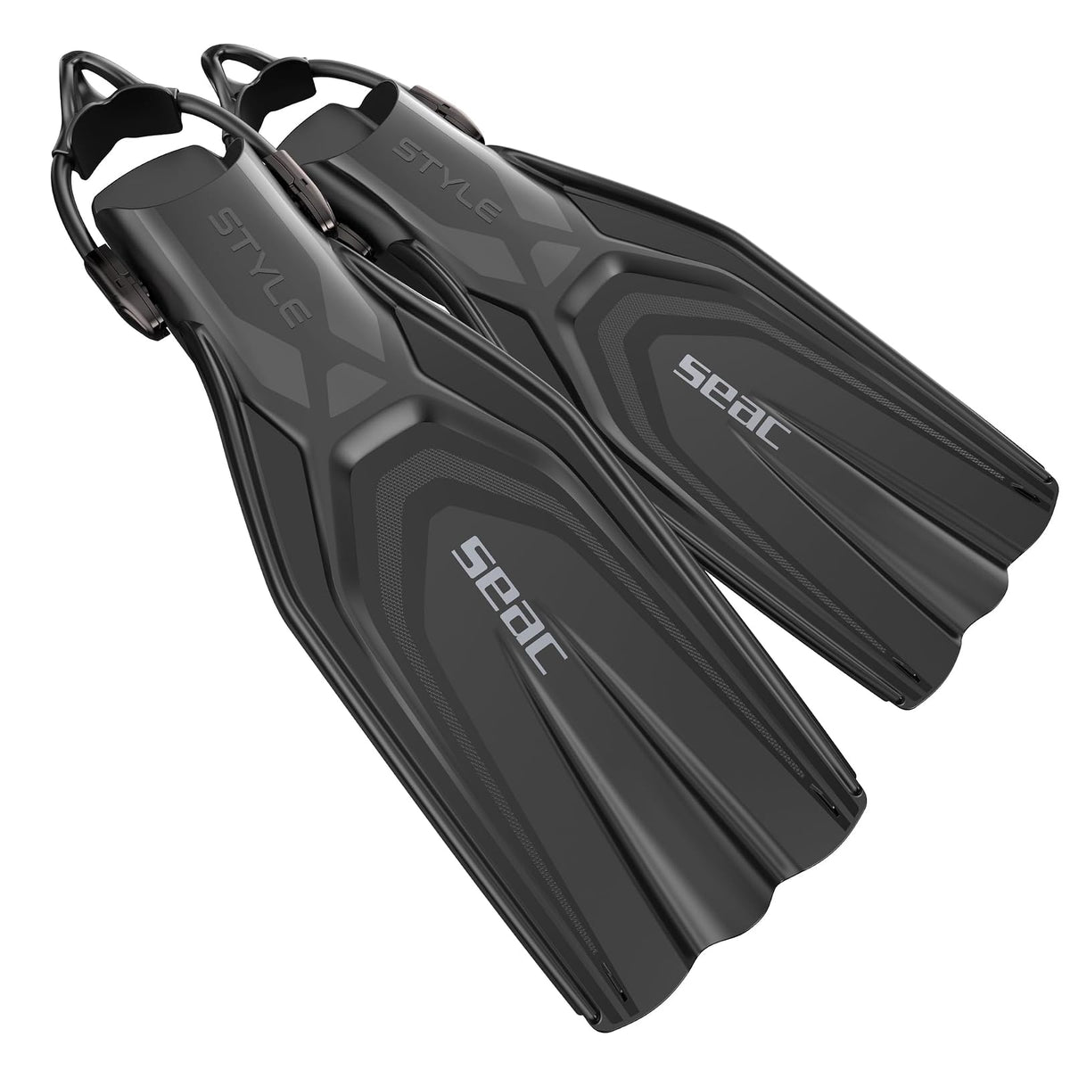 SEAC Outdoor Recreation Product, Small-Medium, Black