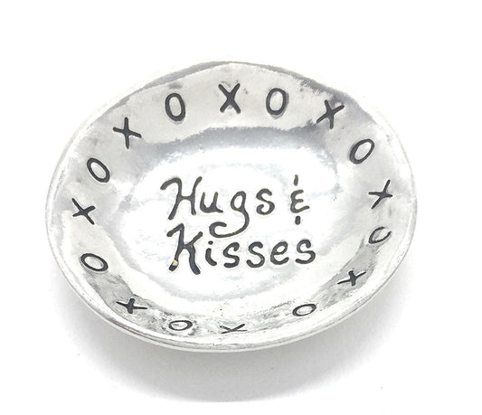 Basic Spirit Hugs & Kisses Pewter Trinket Dish