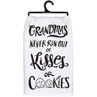 Primitives by Kathy Towel, 28" Square, Kisses Or Cookies
