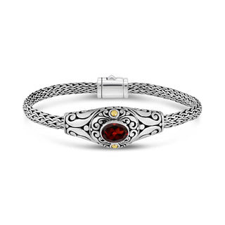Bracelet by DEVATA