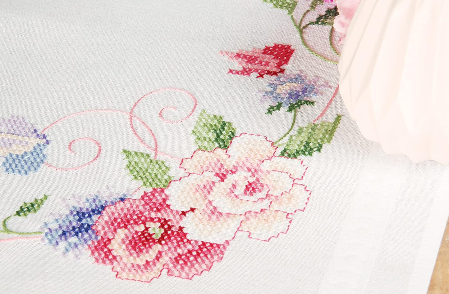 Vervaco Embroidery Kits Cross Stitch Table Runner DIY Kit, Tablecloth to Embroider with Embroidery Image in Modern Design, Cotton and Embroidery Thread, 16 x 40 Inches, Flowers & Butterflies