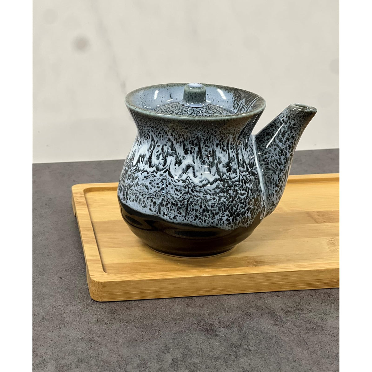 Urban Tokyo Bottle, 9 Ounces, Gray