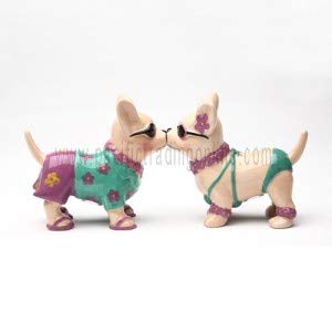 Pacific Trading Chihuahua Beach Style 3 1/2'' tall Magnetic Salt and Pepper Shakers