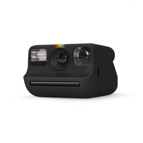 Exertis Polaroid Go Instant Mini Camera - Black (9070) - Only Compatible with Polaroid Go Film