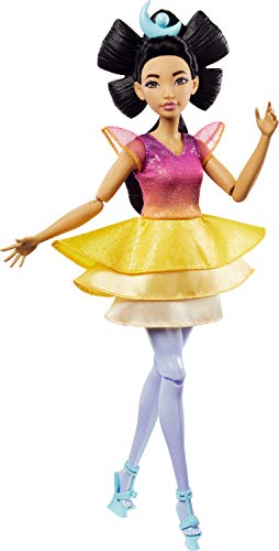 Mattel Netflix Over The Moon, Change Singing Goddess Doll (13-inch) with Removable Dress and Shoes, Great Gift for Kids Ages 5Y+