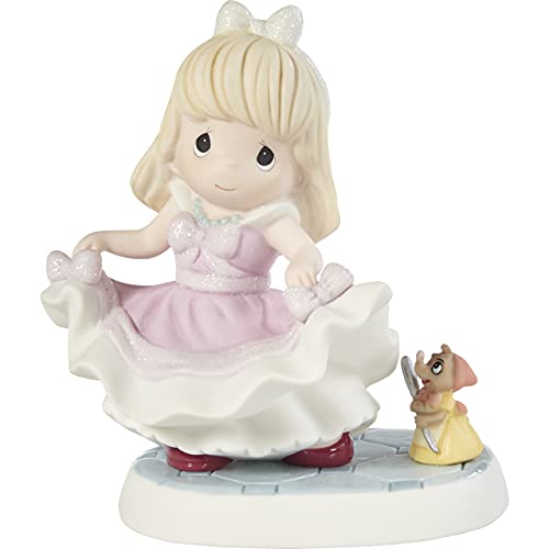 Precious Moments Never Stop Dreaming Cinderella Figurine