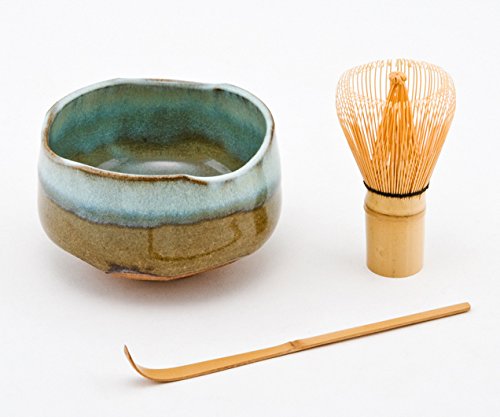 FMC Fuji Merchandise Hinomaru Collection Authentic Japanese Traditional Tea Ceremony Green Tea Matcha Bamboo Whisk Scoop and Chawan Bowl 3 Piece Gift Set Starter Kit - Made in Japan (Brown/Green)