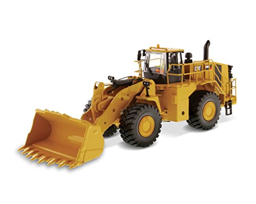 Diecast Masters Caterpillar 988K Wheel Loader High Line Series Vehicle