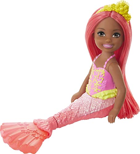 Mattel Barbie Dreamtopia Chelsea Mermaid Doll, 6.5-inch with Coral-Colored Hair and Tail