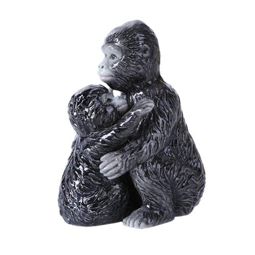 Pacific Trading Giftware 4.75 inches Gorilla Family Magnetic Salt and Pepper Shaker Kitchen Set