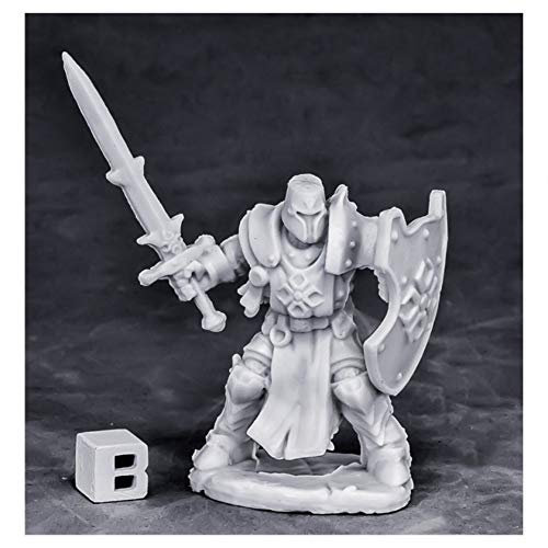 Reaper Miniatures Crusader Champion (Attacking)