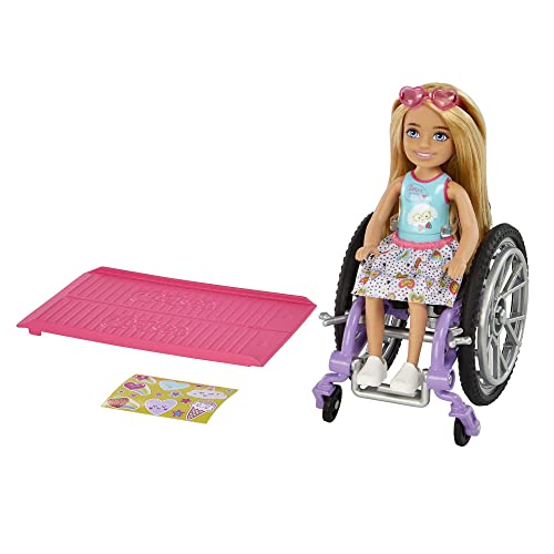 Mattel Barbie Chelsea Doll & Wheelchair, with Chelsea Doll (Blonde), in Skirt & Sunglasses, with Ramp & Sticker Sheet, Toy for 3 Year Olds & Up