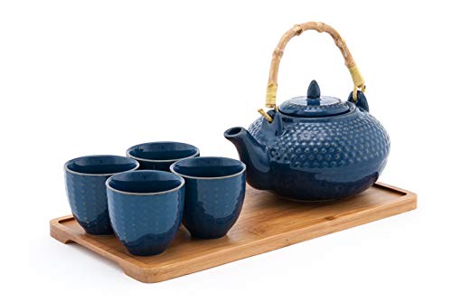 FMC Fuji Merchandise Ceramic Teapot with Stainless Steel Infuser and Metal Handle 26 fl ounce and Four Tea Cups with Bamboo Serving Tray Tea Set (Blue Hobnail)