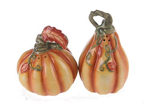 Blue Sky Clayworks Clayworks 6" x 3.25" x 4.5" Thanksgiving Harvest Pumpkin Salt and Pepper Shaker Set