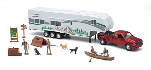 New Ray Toys 1/32 Fifth Wheel Camping Set w/ Outdoor Activities and Miniatures