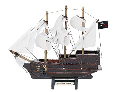 Hampton Iron Wooden Blackbeard&