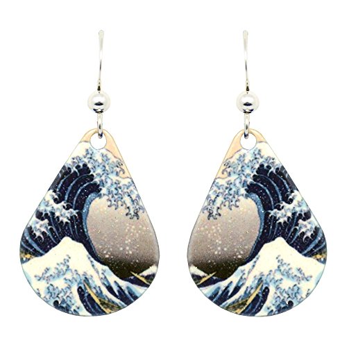 The Great Wave Hokusai Earrings by d&