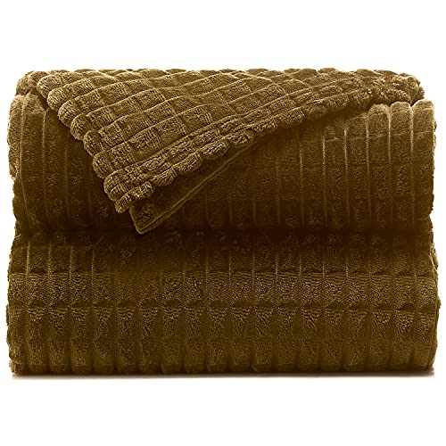 Malinad Throw Blankets ‚Äì 50‚Äùx60‚Äù, Military Olive - Waffle Blanket - Lightweight Flannel Fleece - Soft, Cozy - Perfect for Bed, Sofa, Couch