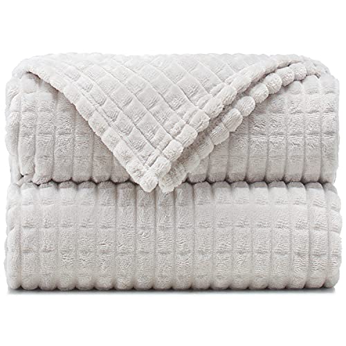 Malinad Throw Blankets ‚Äì 50‚Äùx60‚Äù, Silver Gray - Waffle Blanket - Lightweight Flannel Fleece - Soft, Cozy - Perfect for Bed, Sofa, Couch